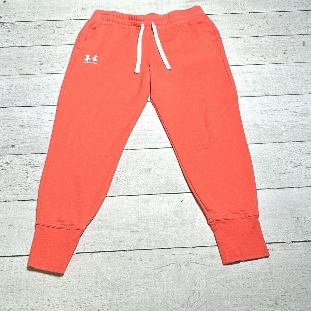 Under Armour Womens Bright Orange Tapered Leg Cuffed Sweatpants Size Large Short